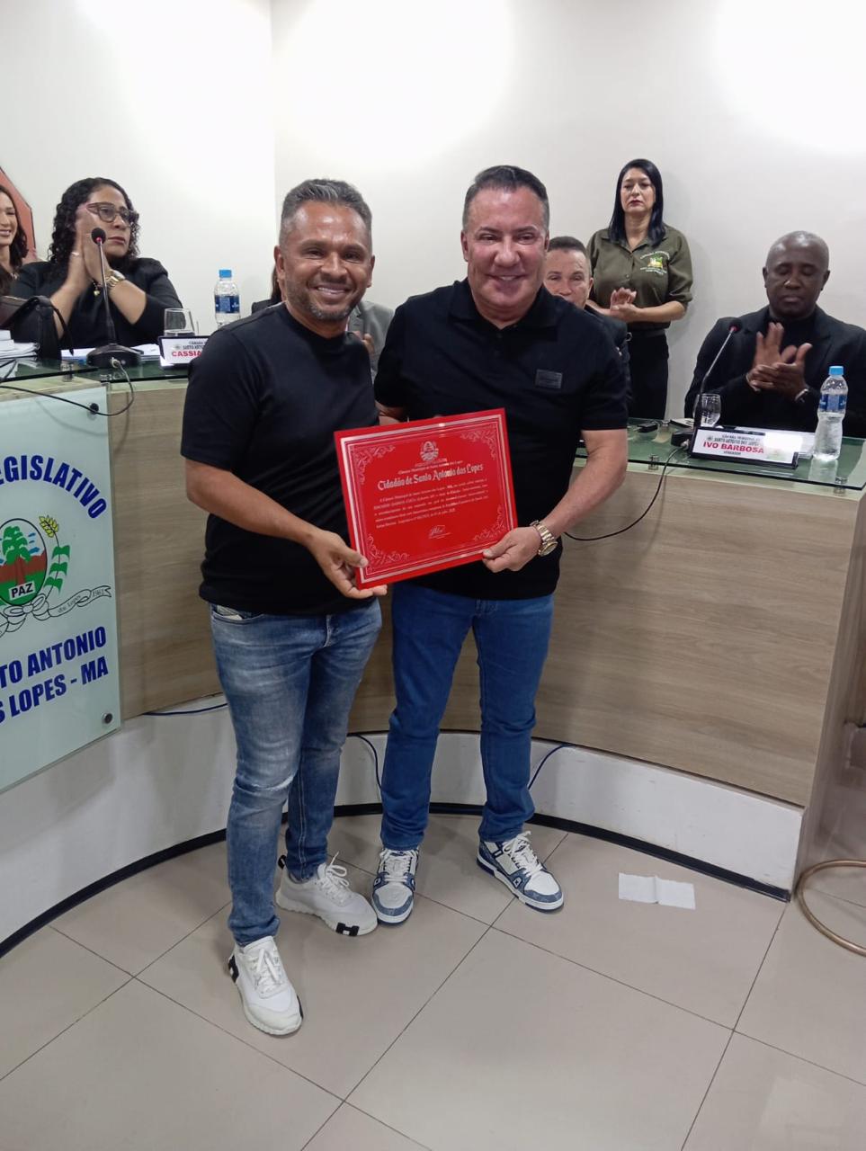 Câmara de Santo Antônio dos Lopes Concede Título de Cidadão a Quatro Personalidades em Solenida...