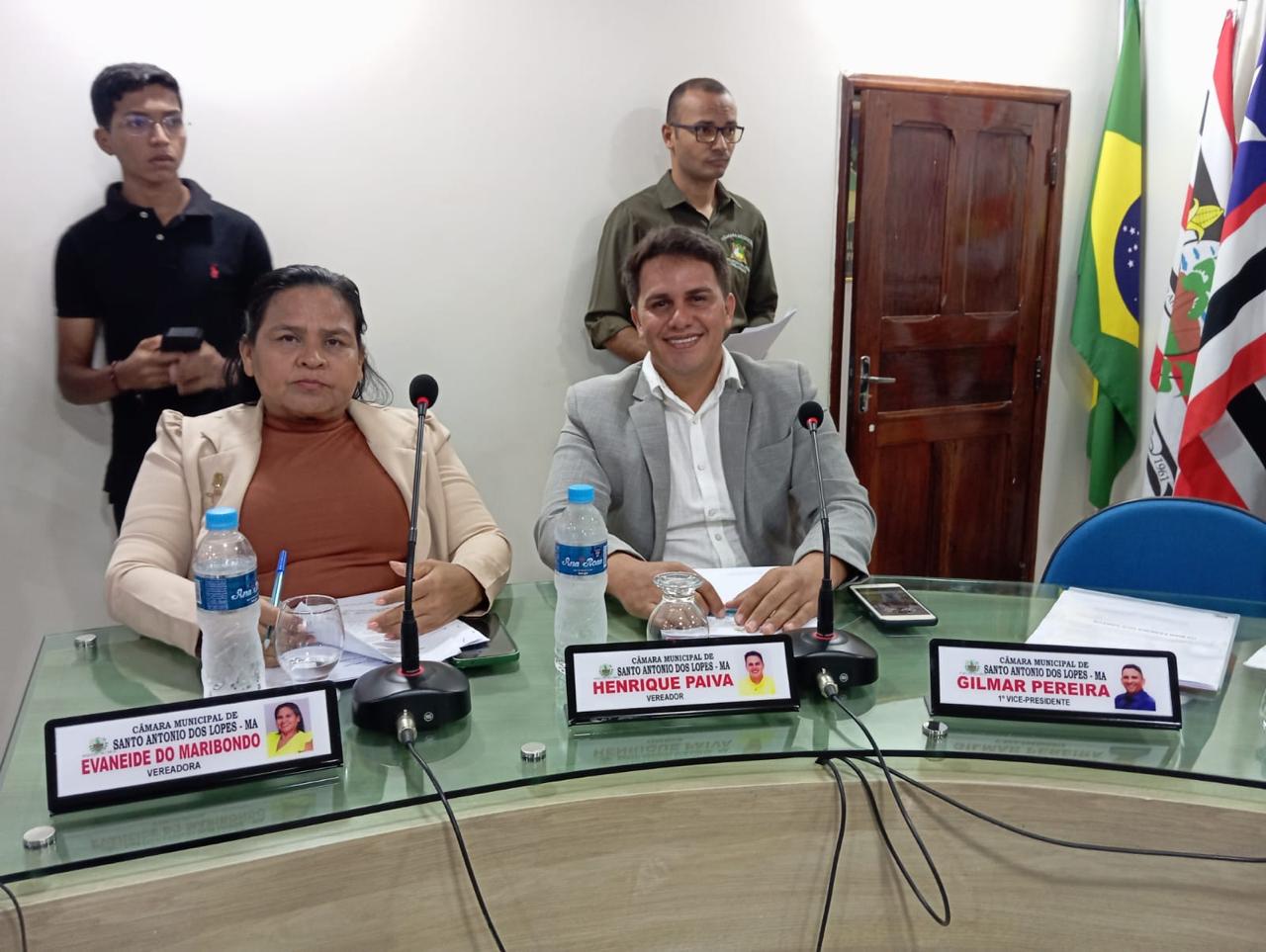 Câmara de Santo Antônio dos Lopes Concede Título de Cidadão a Quatro Personalidades em Solenida...