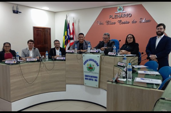 Câmara de Santo Antônio dos Lopes destaca conquistas da educação e debates importantes em sessã...