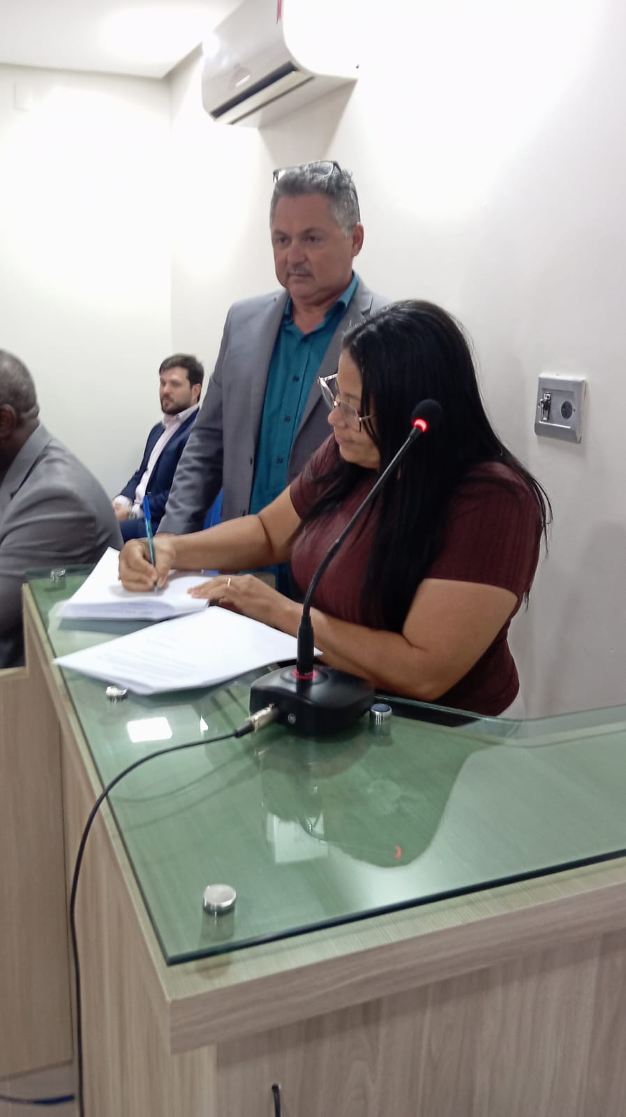 Câmara Municipal firma termo de cooperação com a Secretaria Municipal da Mulher para fortalecer...